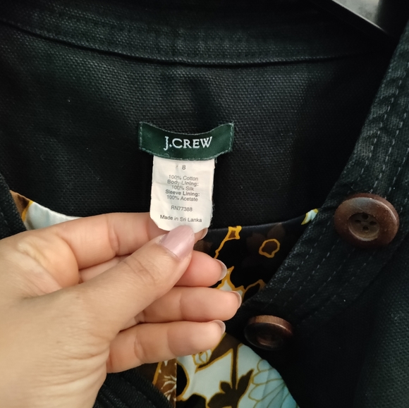 JCrew Black Cropped Coat (100% Silk Body Lining) Size 8 - Picture 4 of 4